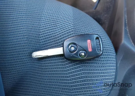 2010 Honda Fit Sport from USA, damaged, VIN JHMGE8H43AC017332